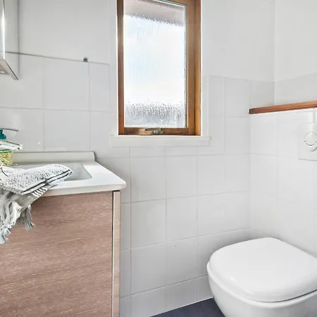 Nyaraló 3 Bedroom Cozy In Faxe Ladeplads Fakse Ladeplads